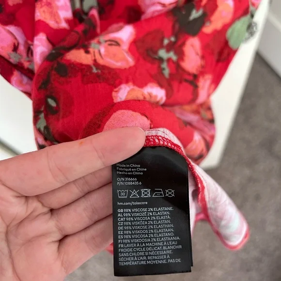 H&M Dress - Picture 10 of 10